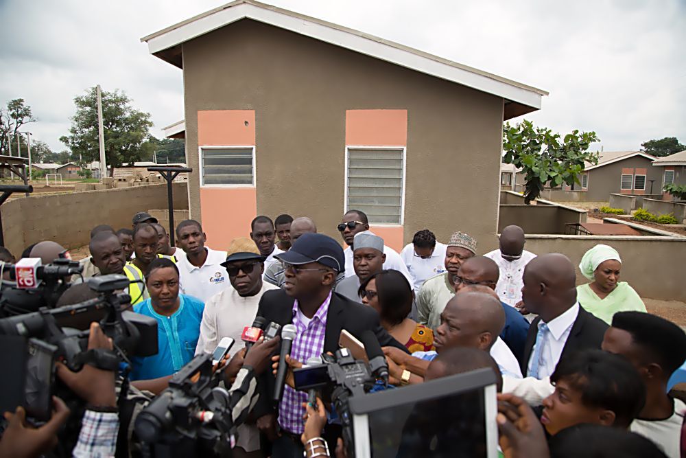 Hon.Minister of Power, Works & Housing, Mr Babatunde Fashola, SAN (left)Â speaking with journalists shortly after hisÂ inspection tour of the 400-Unit Affordable Housing Project - Fuller Estate at Luvu-Madaki, Nasarawa State on Friday 14th,October 2016.Â 