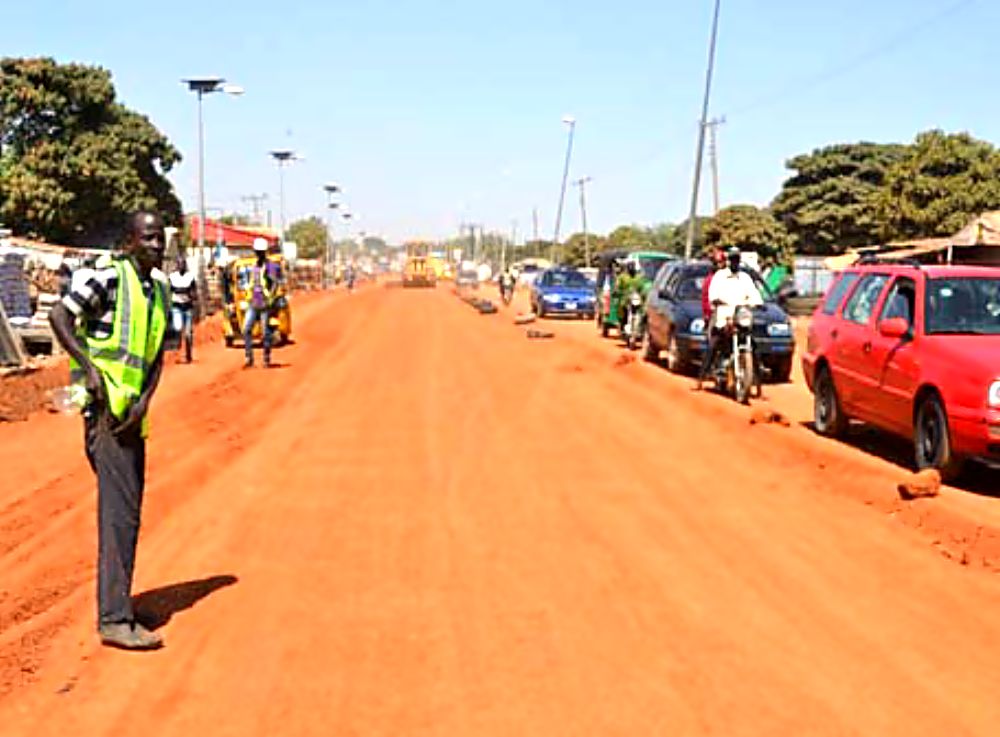 Work in Progress... Personnel of  Mothercat Nigeria Limited,working on the scarification and pavement of Zaria - Gusau - Sokoto -Birnin Kebbi Road, (Funtua -Gusau Section) in Kastina State as part of the on going rehabilitation of roads across the country by the Federal Ministry of Power, Works and Housing under the 2016 Budget. 