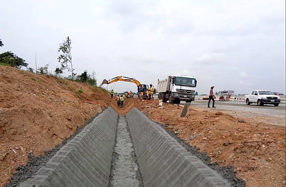 Work in Progress... Personnel of theÂ Reynolds Construction Company Nigeria Limited, working on the Rehabilitation, Reconstruction and Expansion of Lagos - Ibadan Â Expressway Section ll (Shagamu-lbadan).Â 