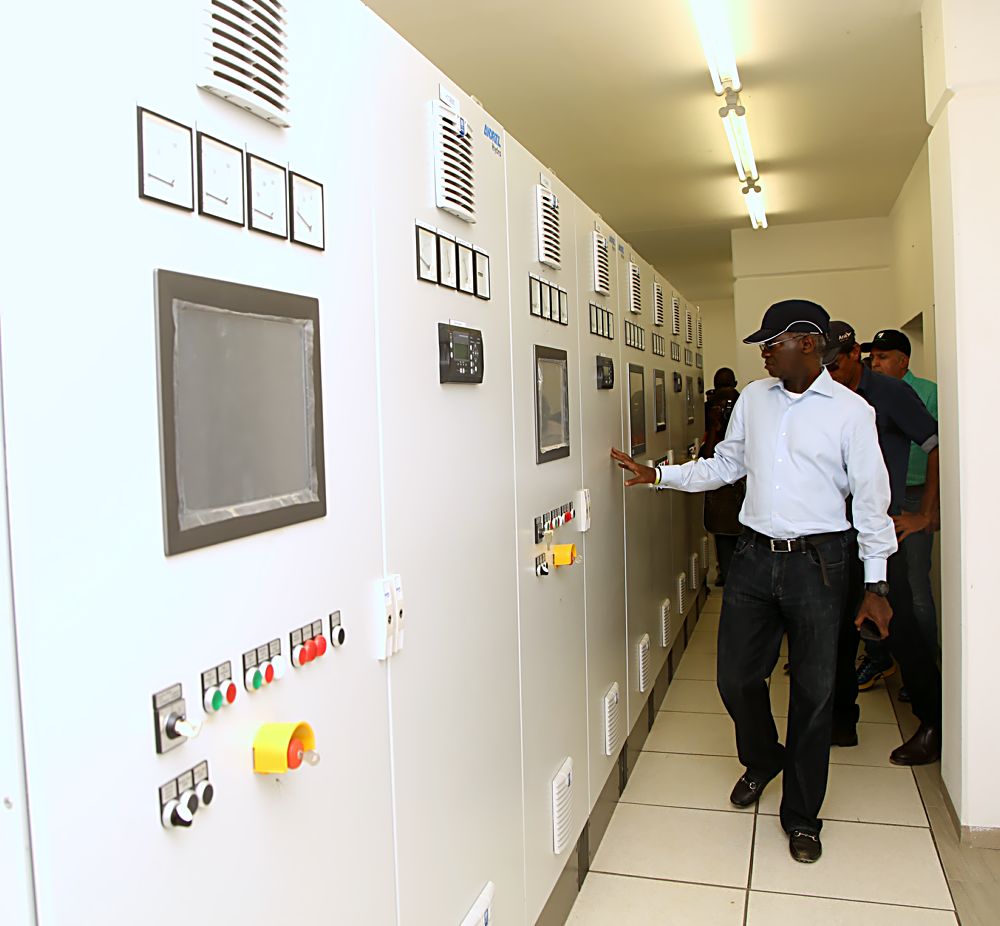 Hon. Minister of Power, Works & Housing, Mr Babatunde Fashola,SAN and others inspecting theÂ Control RoomÂ Â during the Minister's inspection tour of the Kashimbilla 40MW Hydropower Plant inÂ Taraba StateÂ on Thursday 27th, October 2016.