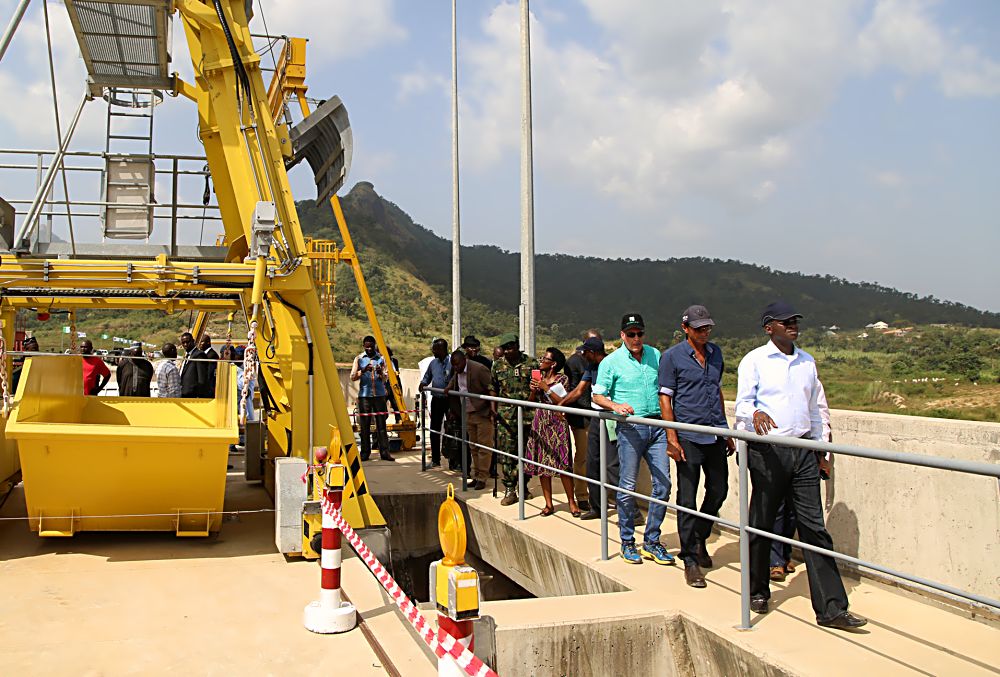 Hon.Minister of Power, Works & Housing, Mr Babatunde Fashola,SAN (right),Managing Director, SCC Nigeria Limited, Engr. Levy Yuvel(left),Â Project Manager, SCCÂ Nigeria Limited,Engr.Â MichaelÂ Rolbin(m iddle) and othersÂ during the Minister's inspection tour of the Kashimbilla 40MW Hydropower Plant inÂ Taraba StateÂ on Thursday 27th, October 2016.